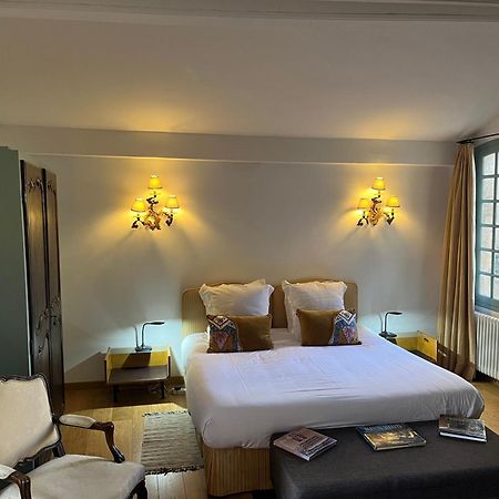 Face Au Palais Bed & Breakfast Avignon Exterior photo